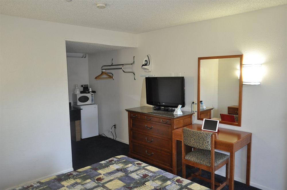 Pacific Inn Motel Ventura Buitenkant foto