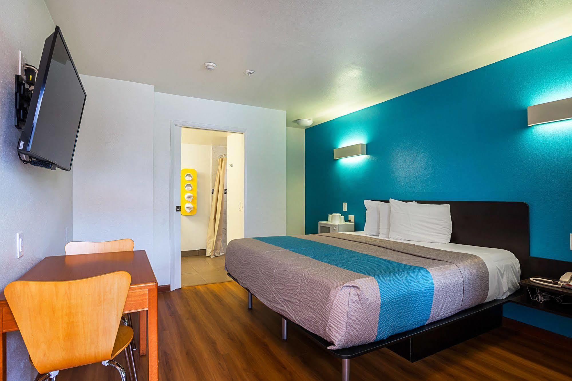 Pacific Inn Motel Ventura Buitenkant foto