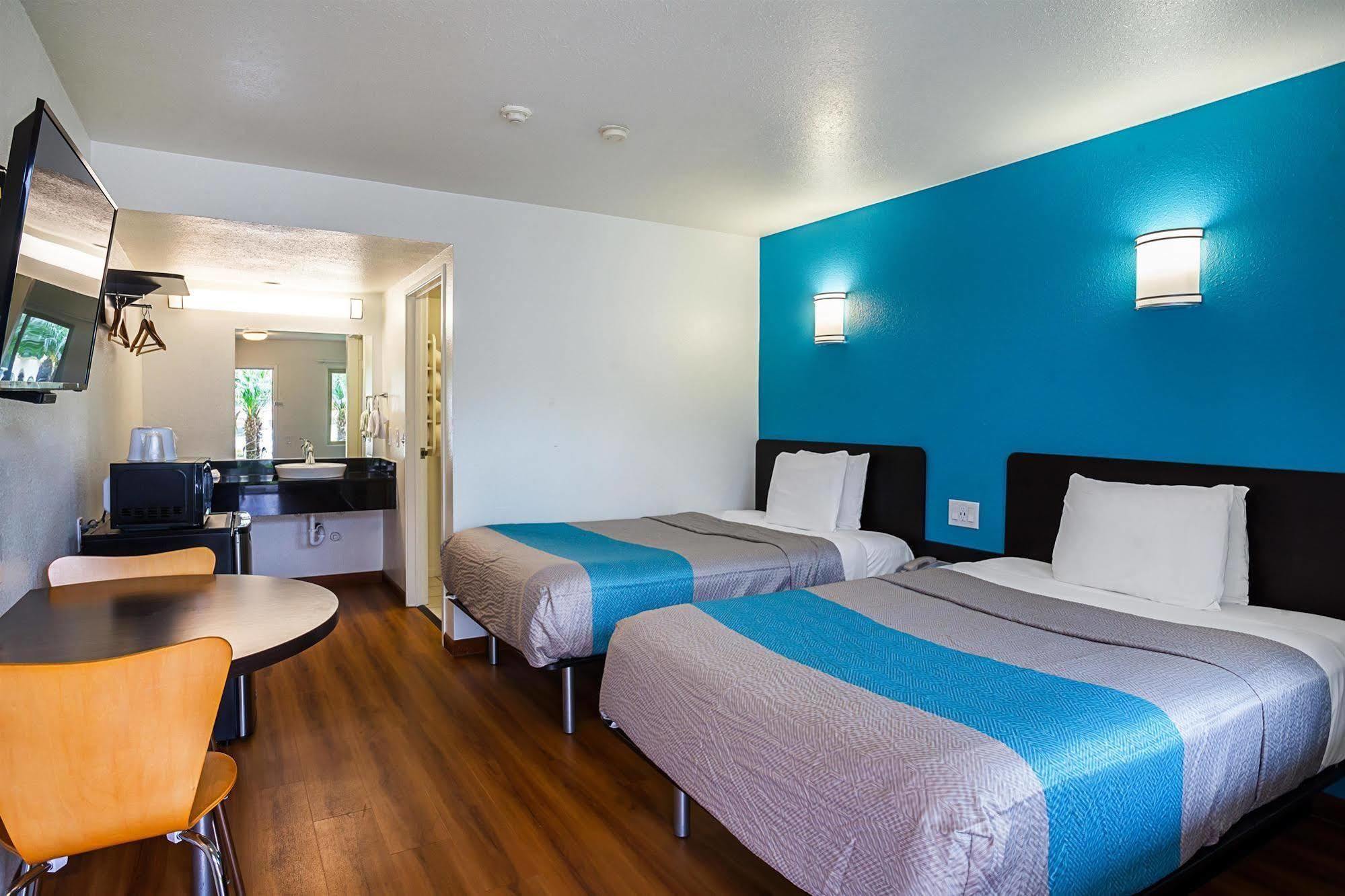 Pacific Inn Motel Ventura Buitenkant foto
