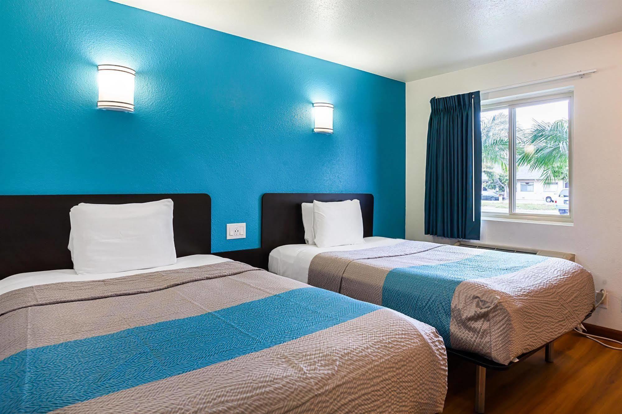 Pacific Inn Motel Ventura Buitenkant foto